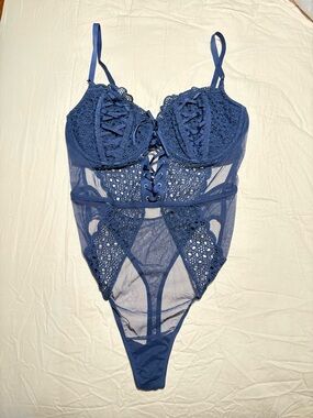 Victoria’s Secret Blue Lace & Mesh One-Piece Teddy NWT